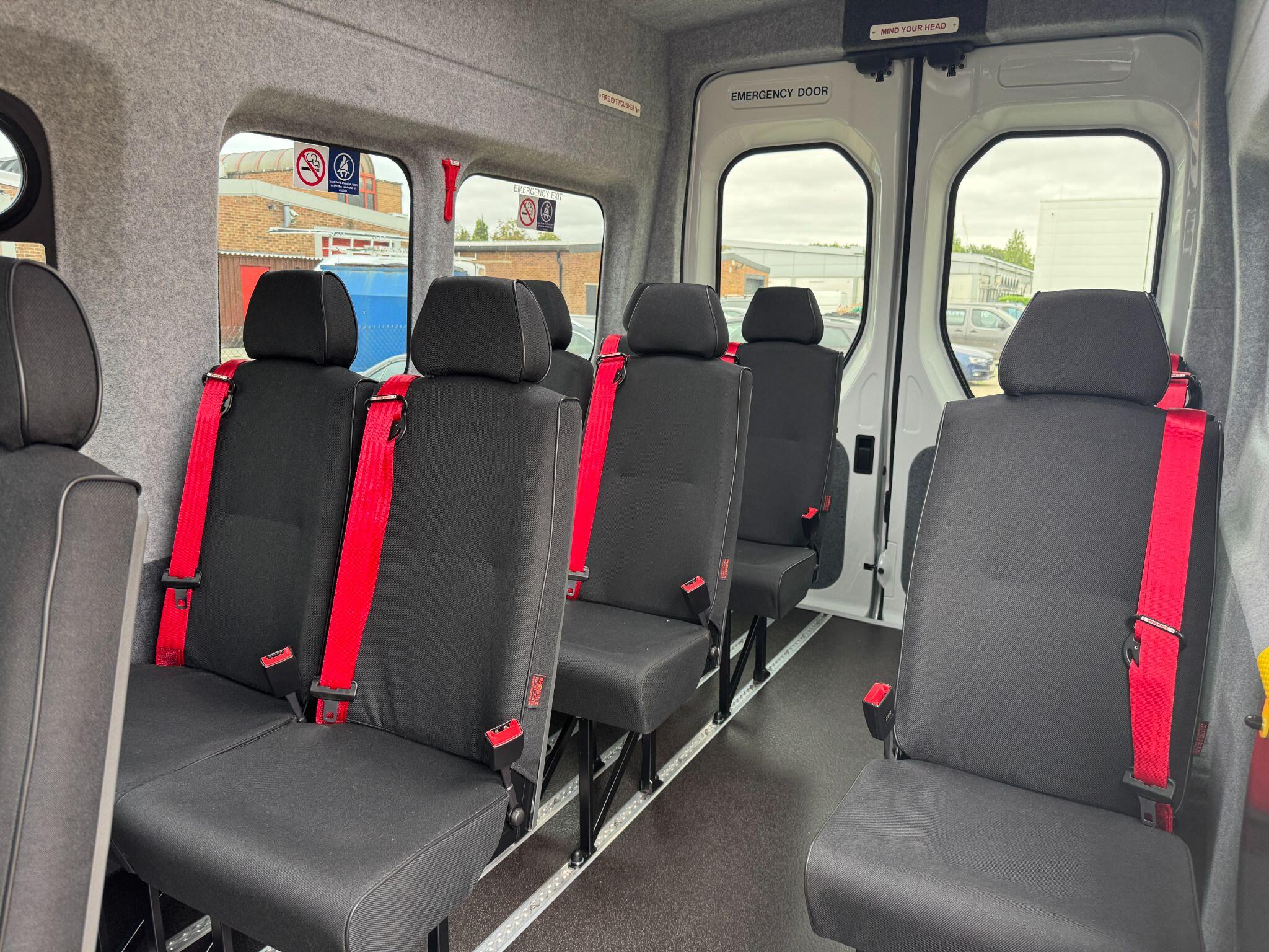 Maxus Deliver 9 image 12